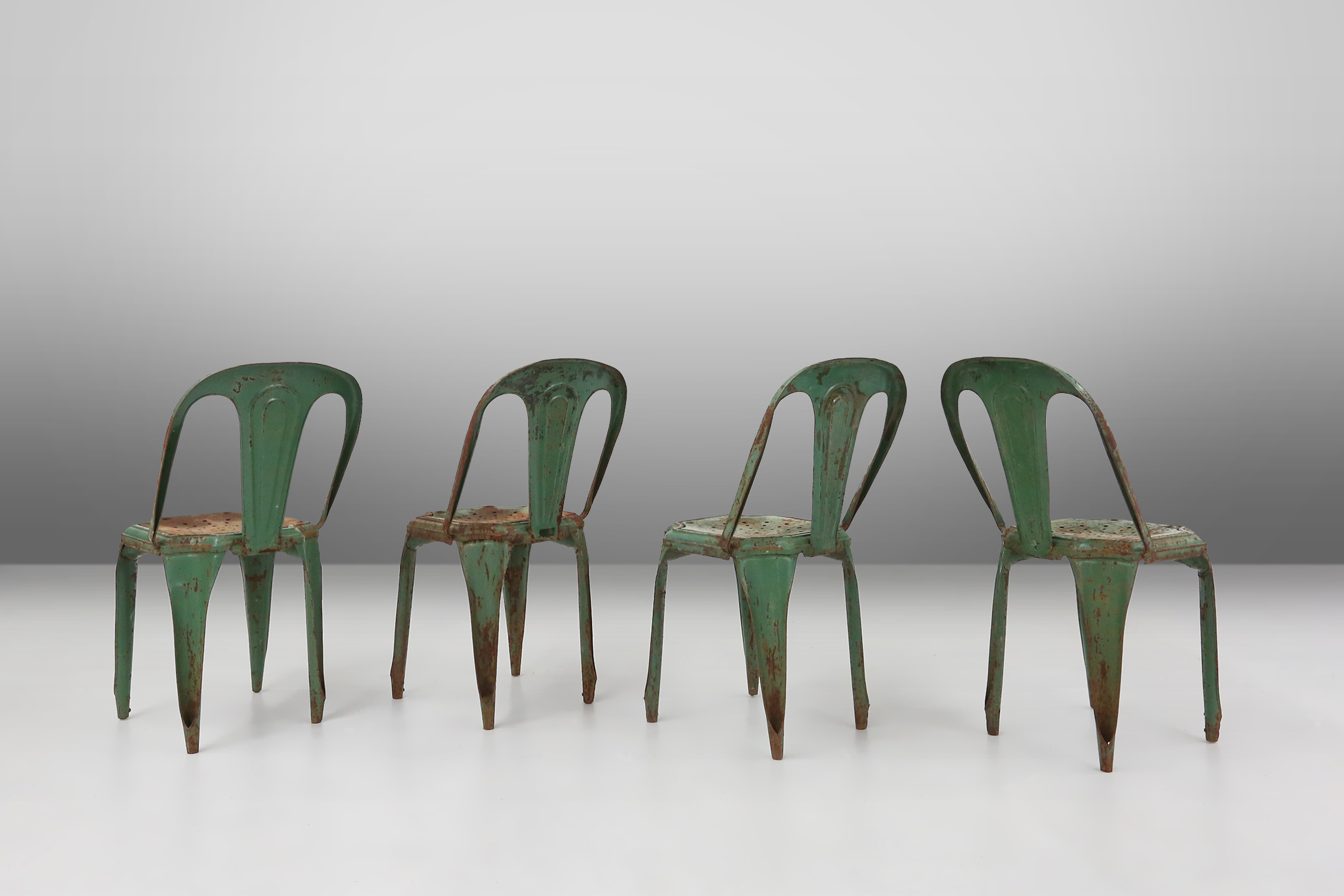 Set of 4 original vintage Tolix model A chairs, France 1950sthumbnail